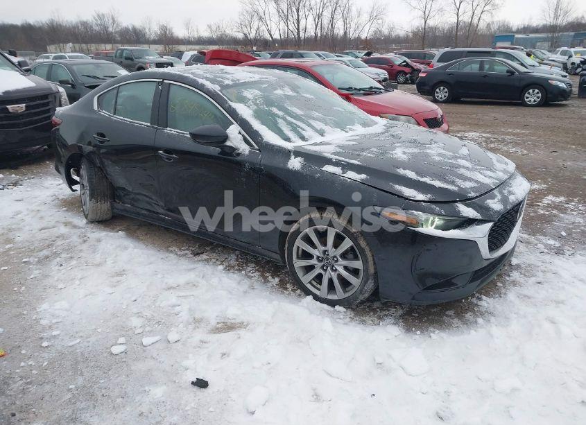 2021 Mazda Mazda3 PREMIUM (VIN 3MZBPBDLXMM203448) main photo