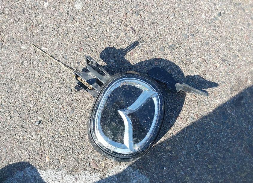 Photo 12 of 2021 Mazda Mazda3 PREMIUM (VIN 3MZBPBDMXMM205984)