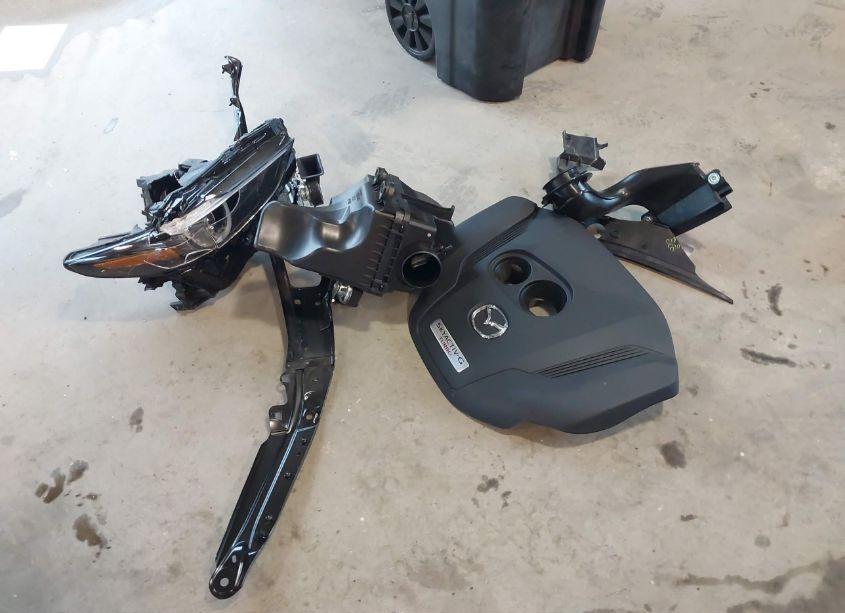 Photo 12 of 2024 Mazda Mazda3 2.5 TURBO PREMIUM PLUS (VIN 3MZBPBEY2RM401460)