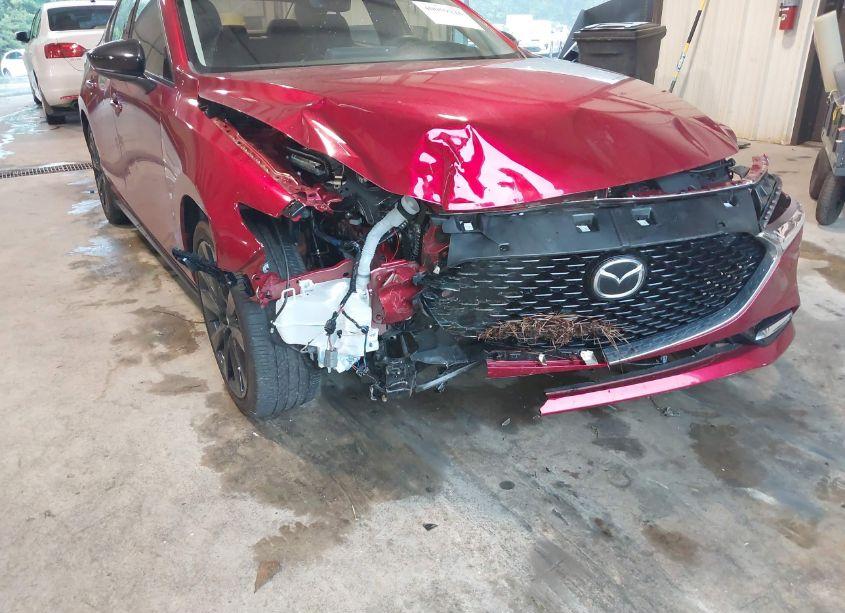 Photo 6 of 2024 Mazda Mazda3 2.5 TURBO PREMIUM PLUS (VIN 3MZBPBEY2RM401460)