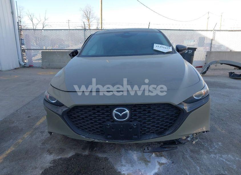 Photo 13 of 2024 Mazda Mazda3 2.5 CARBON TURBO (VIN 3MZBPBXY0RM404743)