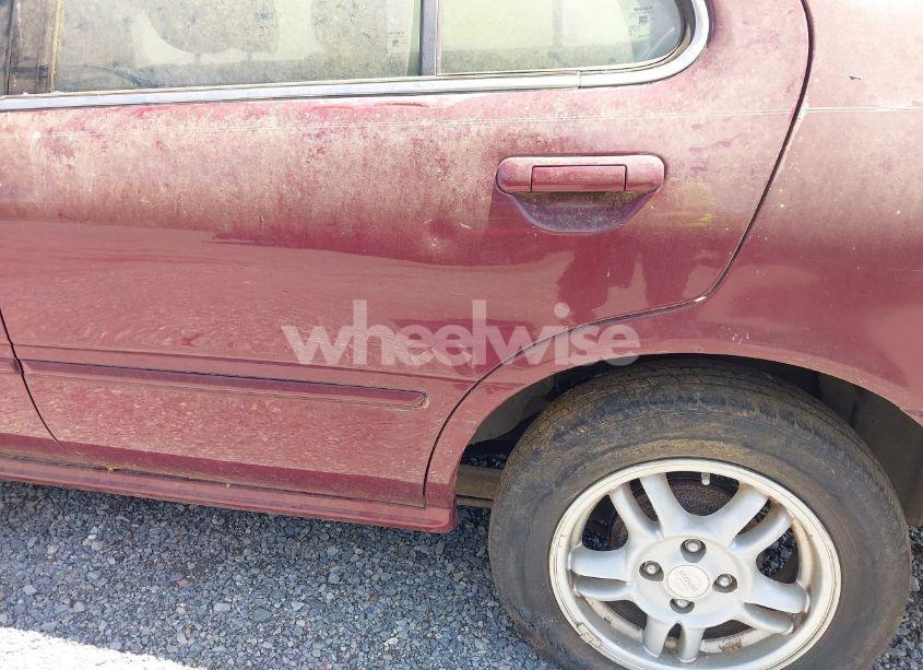 Photo 15 of 1999 Nissan Sentra GXE/XE (VIN 3N1AB41D0XL107458)