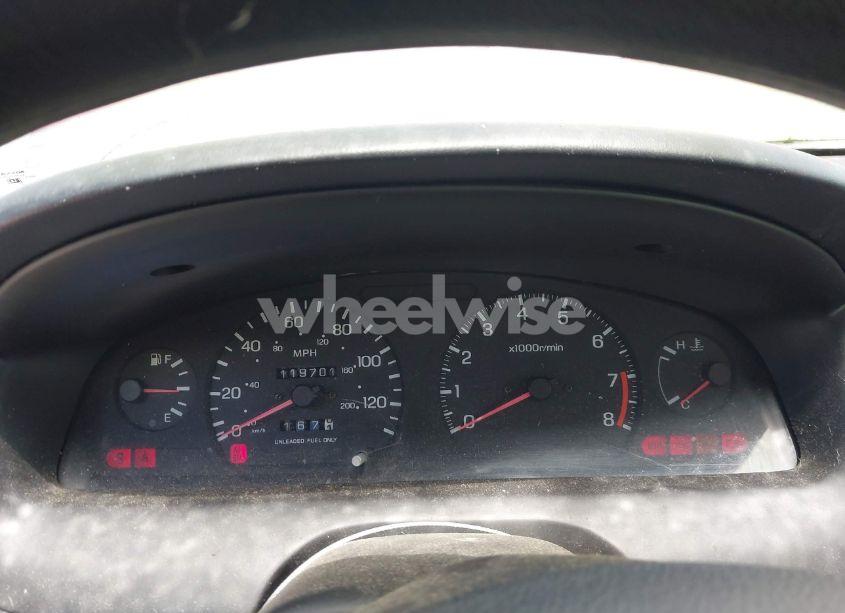 Photo 7 of 1999 Nissan Sentra GXE/XE (VIN 3N1AB41D0XL107458)