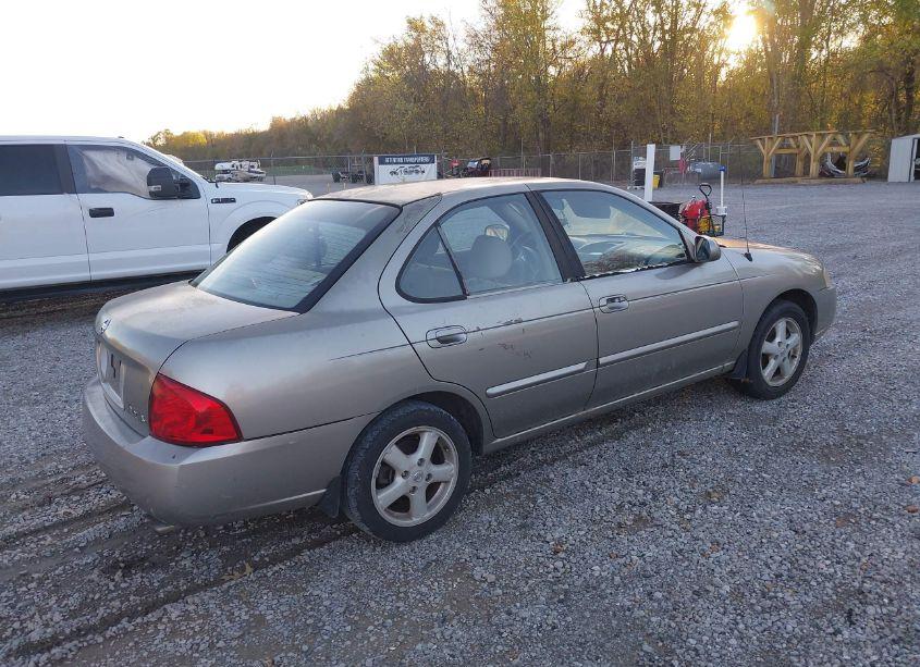 Photo 4 of 2004 Nissan Sentra 2.5S (VIN 3N1AB51AX4L474696)
