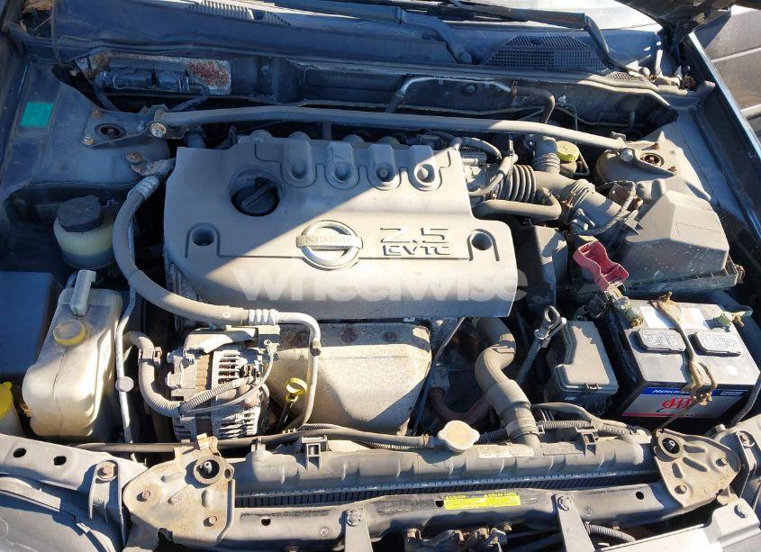 Photo 10 of 2005 Nissan Sentra SE-R (VIN 3N1AB51D15L489907)