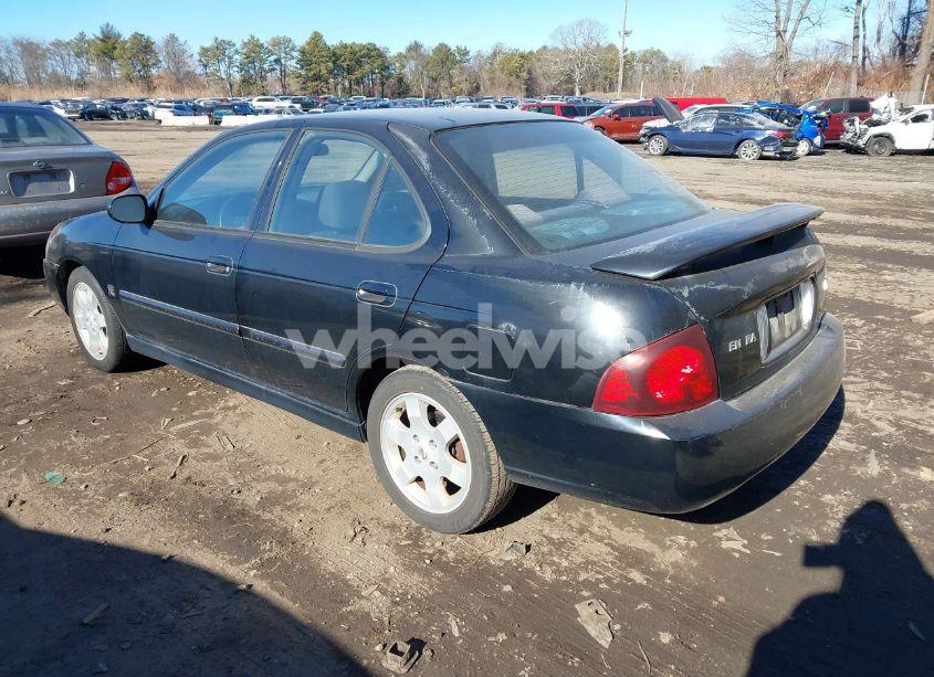 Photo 3 of 2005 Nissan Sentra SE-R (VIN 3N1AB51D15L489907)