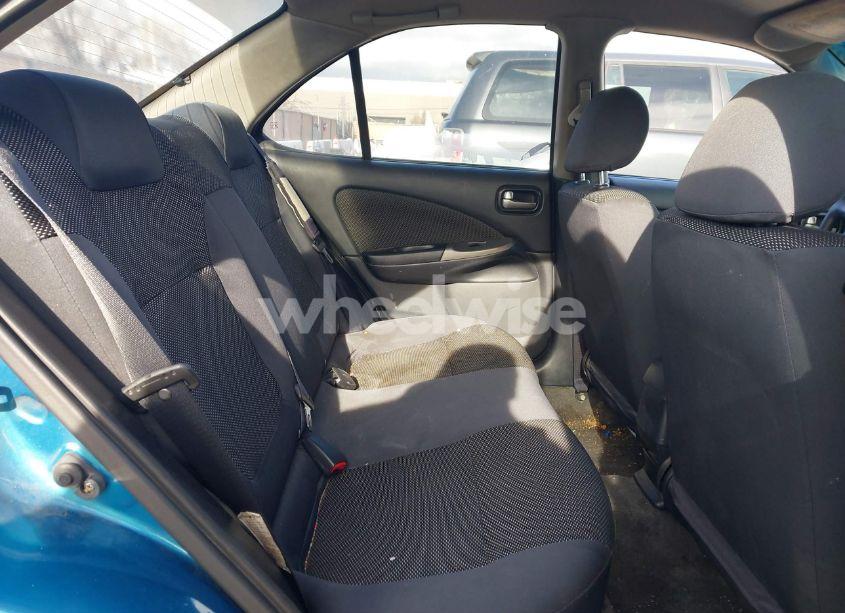 Photo 8 of 2004 Nissan Sentra SE-R (VIN 3N1AB51D24L729819)