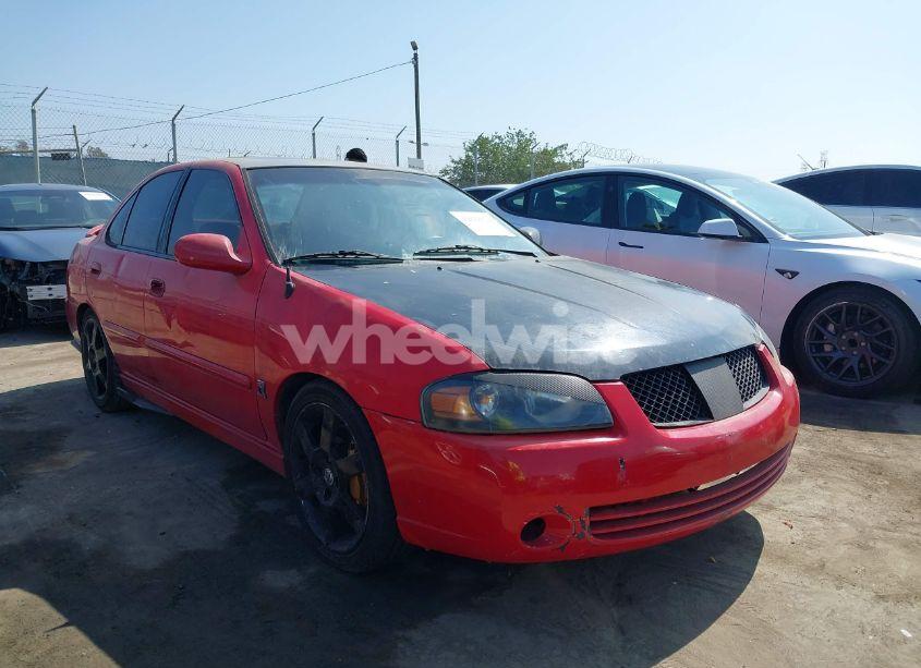 2004 Nissan Sentra SE-R SPEC V (VIN 3N1AB51D54L471974) main photo