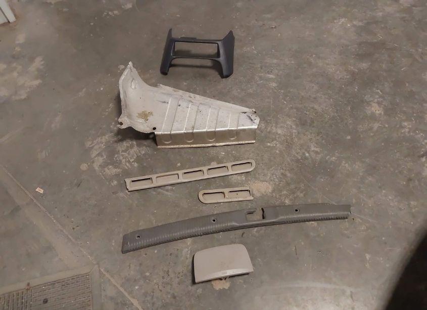 Photo 12 of 2004 Nissan Sentra (VIN 3N1AB51D74L731713)