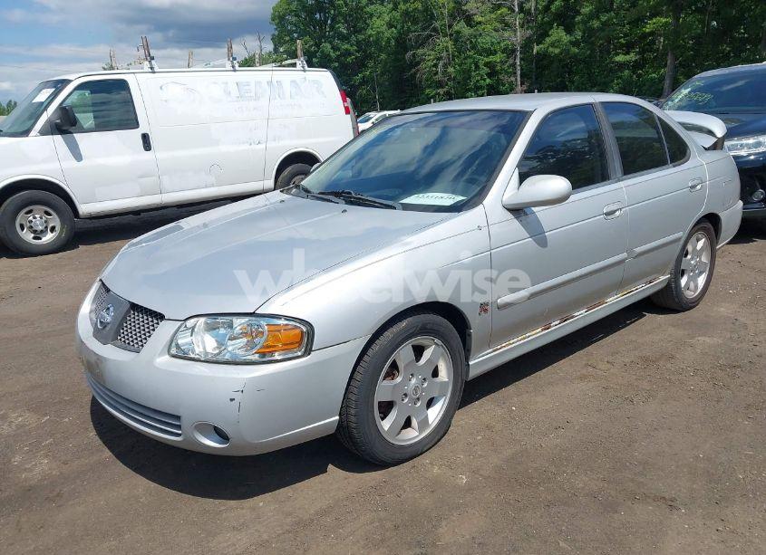Photo 2 of 2005 Nissan Sentra SE-R (VIN 3N1AB51D75L577179)