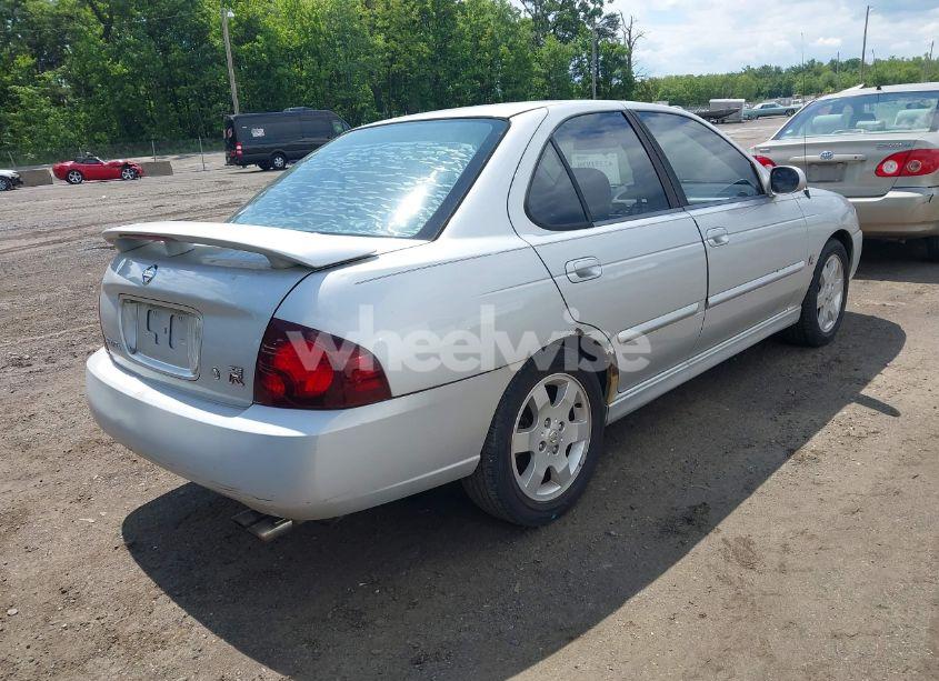 Photo 4 of 2005 Nissan Sentra SE-R (VIN 3N1AB51D75L577179)