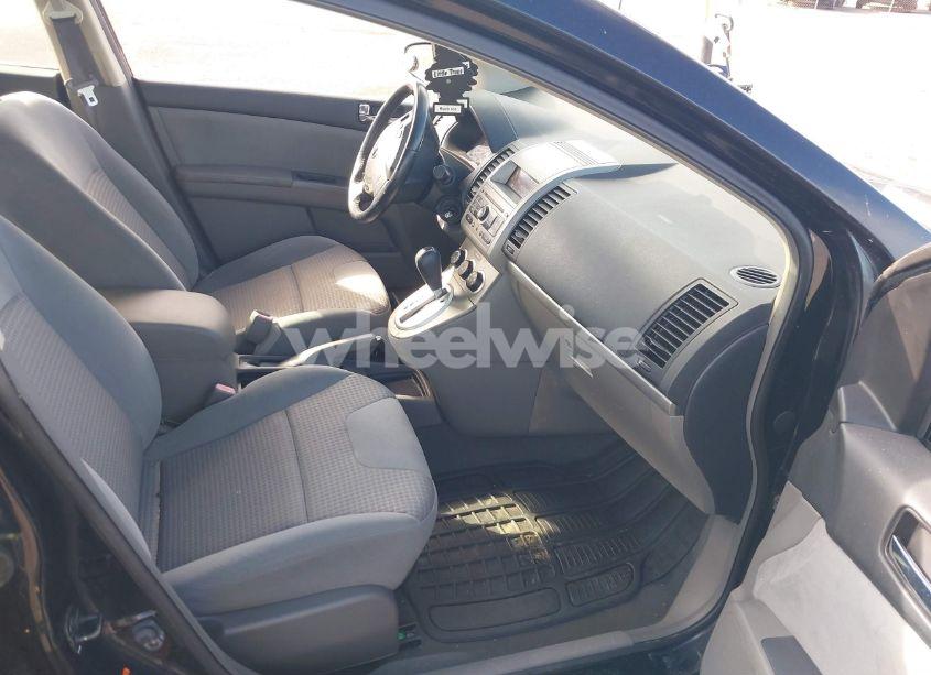 Photo 5 of 2008 Nissan Sentra 2.0S (VIN 3N1AB61E08L643820)