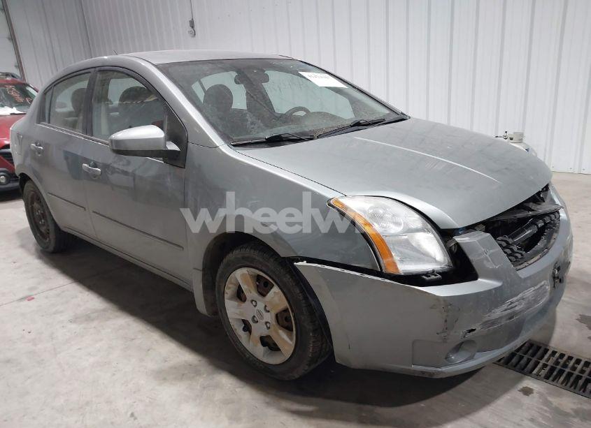 2008 Nissan Sentra 2.0S (VIN 3N1AB61E08L691138) main photo