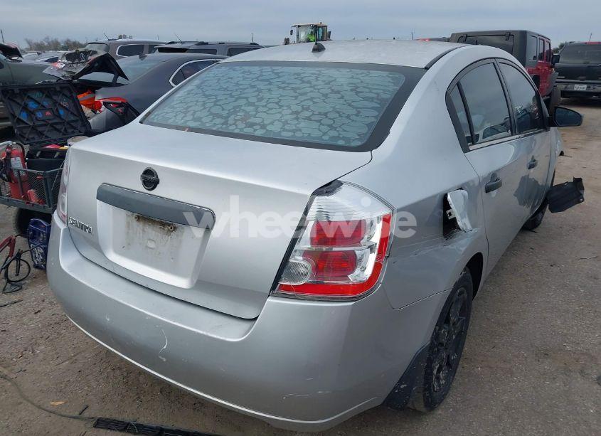 Photo 4 of 2008 Nissan Sentra 2.0S (VIN 3N1AB61E08L744856)