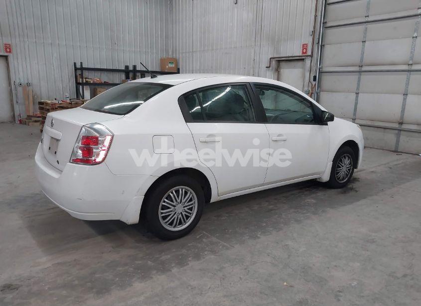 Photo 4 of 2008 Nissan Sentra 2.0 (VIN 3N1AB61E18L616383)