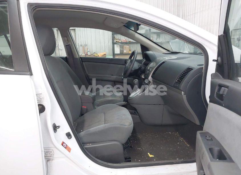 Photo 5 of 2008 Nissan Sentra 2.0 (VIN 3N1AB61E18L616383)