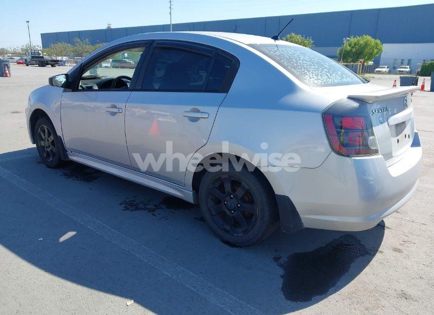Photo 3 of 2009 Nissan Sentra 2.0SR (VIN 3N1AB61E19L674382)
