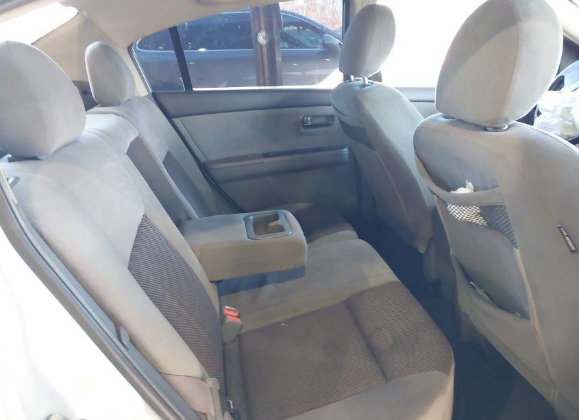 Photo 8 of 2007 Nissan Sentra 2.0S (VIN 3N1AB61E27L627097)