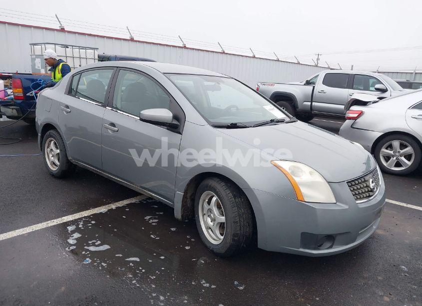 2007 Nissan Sentra 2.0 (VIN 3N1AB61E27L667020) main photo
