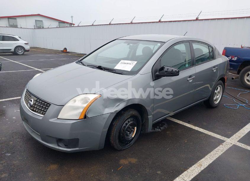 Photo 2 of 2007 Nissan Sentra 2.0 (VIN 3N1AB61E27L667020)