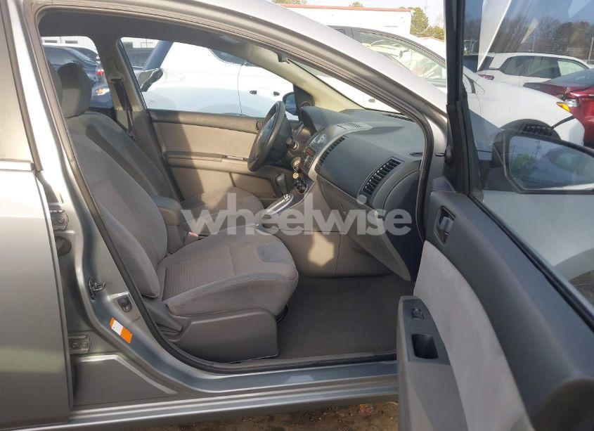 Photo 5 of 2008 Nissan Sentra 2.0 (VIN 3N1AB61E28L619759)