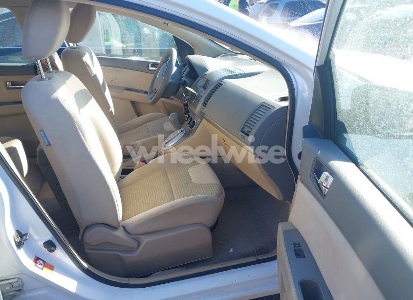 Photo 5 of 2008 Nissan Sentra 2.0S (VIN 3N1AB61E28L647450)