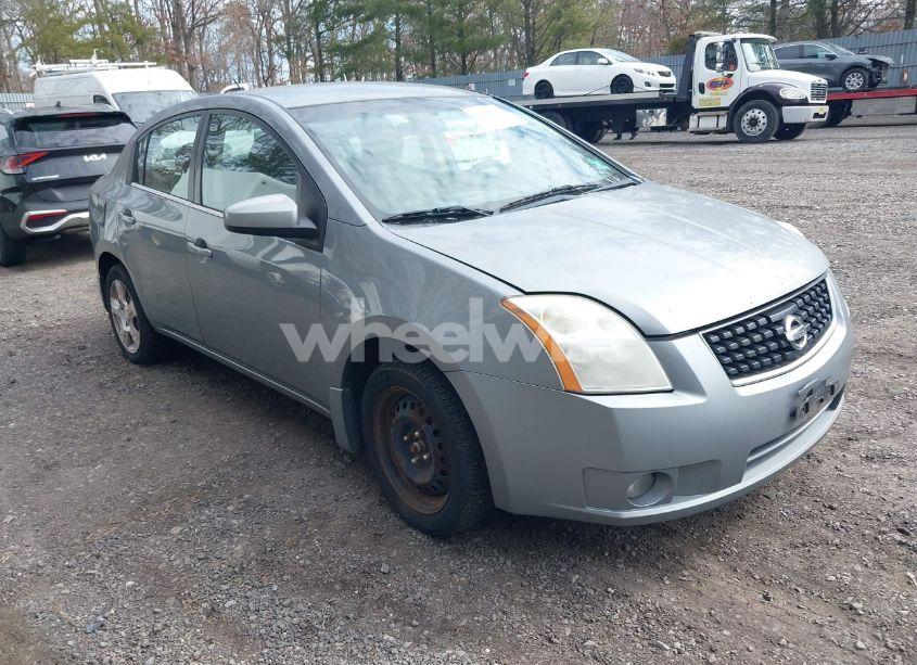 2008 Nissan Sentra 2.0S (VIN 3N1AB61E28L670162) main photo