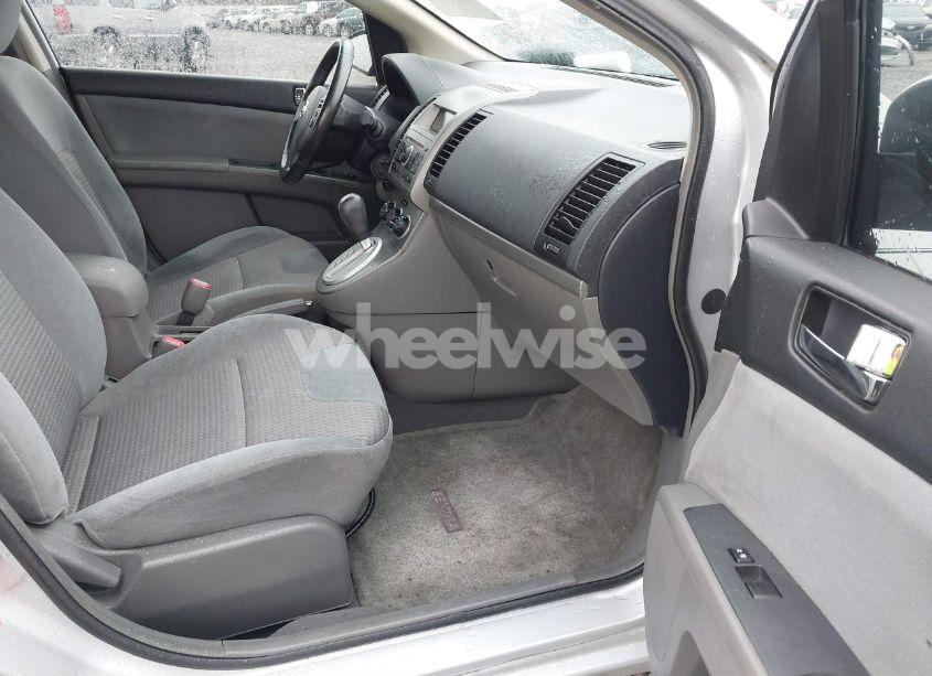 Photo 5 of 2008 Nissan Sentra 2.0S (VIN 3N1AB61E38L667108)