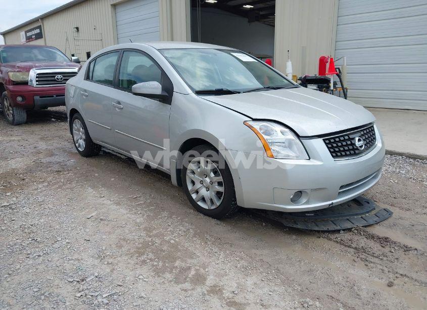 2008 Nissan Sentra 2.0S (VIN 3N1AB61E38L672597) main photo