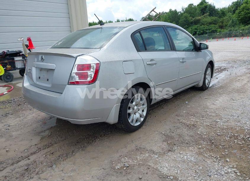 Photo 4 of 2008 Nissan Sentra 2.0S (VIN 3N1AB61E38L672597)