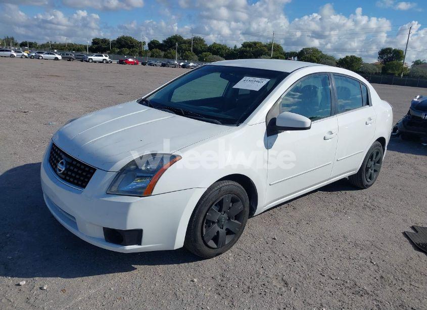 Photo 2 of 2008 Nissan Sentra 2.0 (VIN 3N1AB61E38L688458)