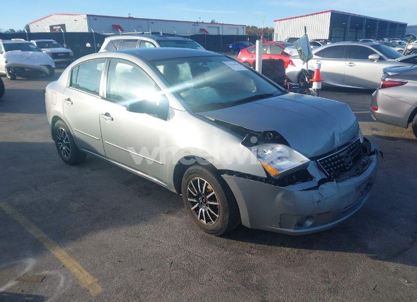 2008 Nissan Sentra 2.0 (VIN 3N1AB61E38L696186) main photo