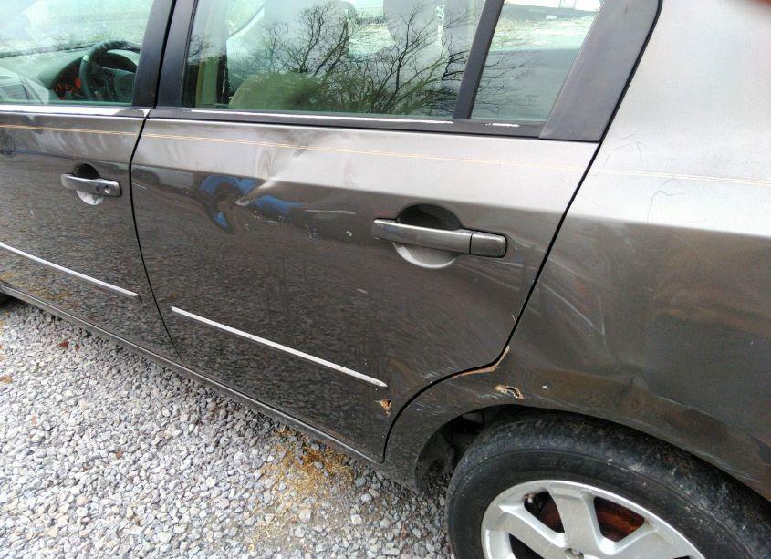 Photo 6 of 2008 Nissan Sentra 2.0S (VIN 3N1AB61E38L754104)