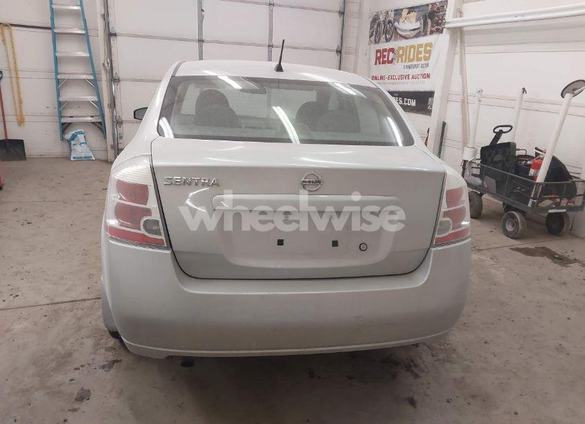 Photo 16 of 2009 Nissan Sentra 2.0S (VIN 3N1AB61E49L612328)