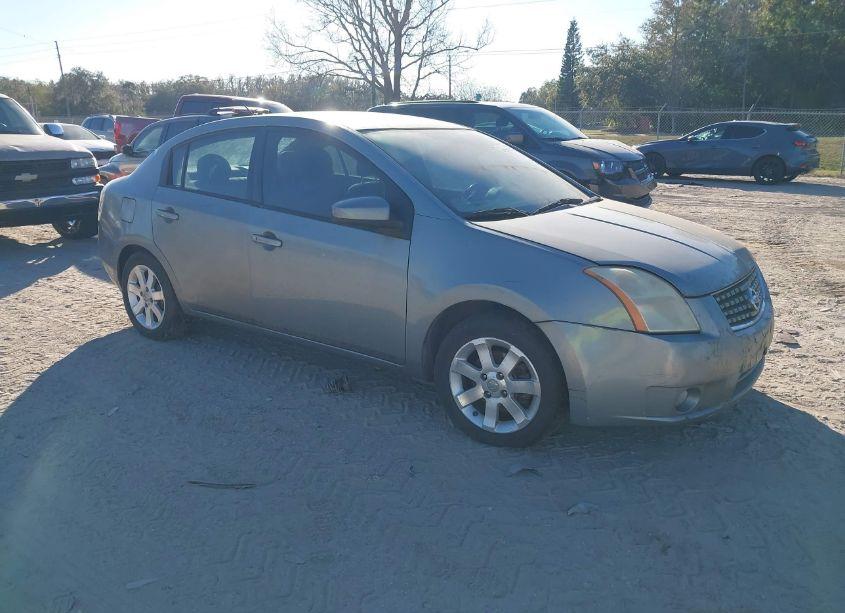 2007 Nissan Sentra 2.0S (VIN 3N1AB61E57L635727) main photo