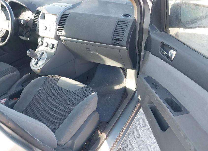 Photo 4 of 2007 Nissan Sentra 2.0S (VIN 3N1AB61E57L635727)