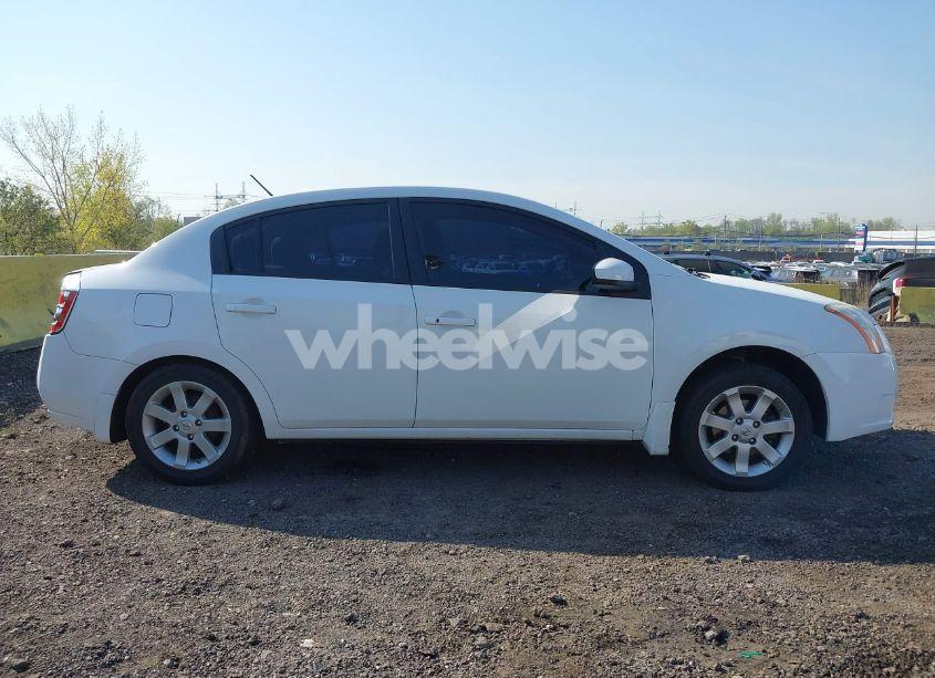 Photo 13 of 2007 Nissan Sentra 2.0S (VIN 3N1AB61E57L696298)