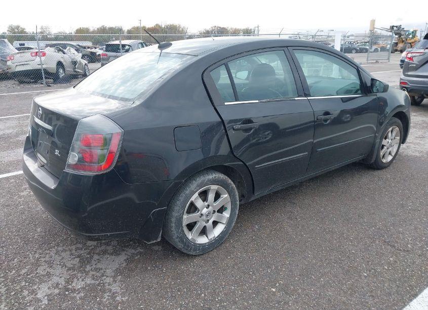 Photo 4 of 2008 Nissan Sentra 2.0SL (VIN 3N1AB61E68L680774)