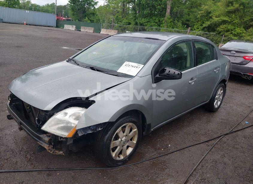 Photo 2 of 2008 Nissan Sentra 2.0SL (VIN 3N1AB61E88L684115)