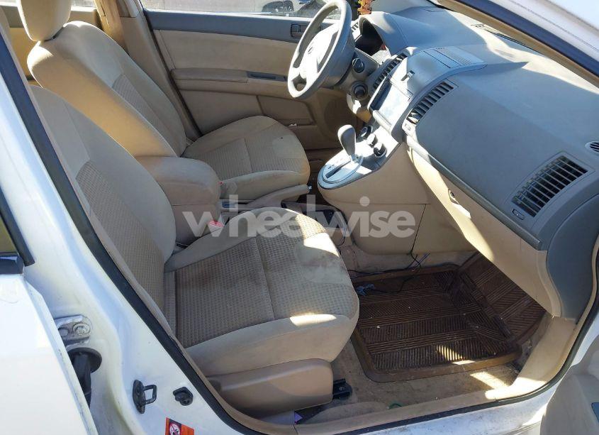 Photo 5 of 2008 Nissan Sentra 2.0 (VIN 3N1AB61E88L716352)