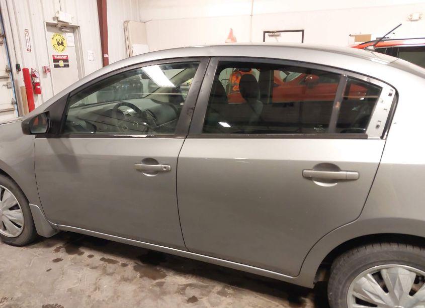 Photo 15 of 2008 Nissan Sentra 2.0S (VIN 3N1AB61E88L747276)