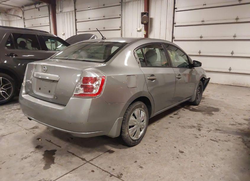 Photo 4 of 2008 Nissan Sentra 2.0S (VIN 3N1AB61E88L747276)
