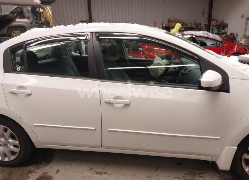 Photo 14 of 2009 Nissan Sentra 2.0S (VIN 3N1AB61E89L666716)