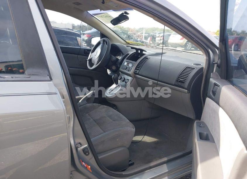 Photo 5 of 2008 Nissan Sentra 2.0 (VIN 3N1AB61E98L645128)