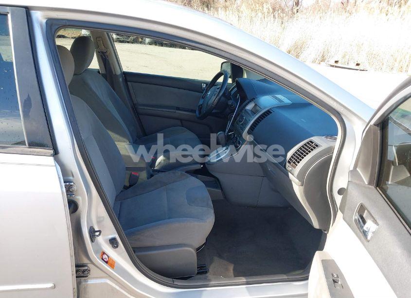 Photo 5 of 2009 Nissan Sentra 2.0S (VIN 3N1AB61E99L654106)