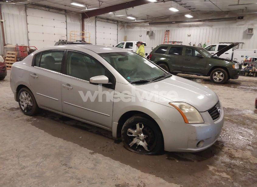 2008 Nissan Sentra 2.0S (VIN 3N1AB61EX8L673827) main photo