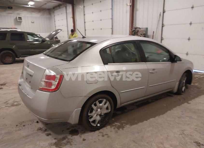 Photo 4 of 2008 Nissan Sentra 2.0S (VIN 3N1AB61EX8L673827)