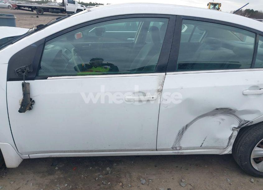 Photo 14 of 2008 Nissan Sentra 2.0S (VIN 3N1AB61EX8L692748)