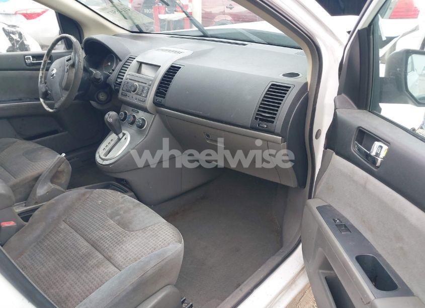 Photo 5 of 2008 Nissan Sentra 2.0S (VIN 3N1AB61EX8L692748)