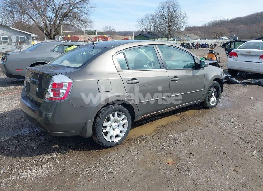 Photo 4 of 2008 Nissan Sentra 2.0S (VIN 3N1AB61EX8L698596)